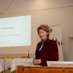 SONNTAGSBLATT, Gerd Neuhold