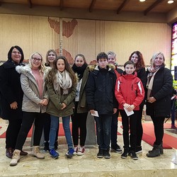 von links: 1.Reihe FB BODLOS Karin, WONISCH Lena, GLASENHARDT Marie, KNAUS Pascal, LEMBÄCKER Stefan, FB WONISCH Karin, 2.Reihe BODLOS Nina, KAHR Evelin, 
KOLB Elias, SUNDL Celina